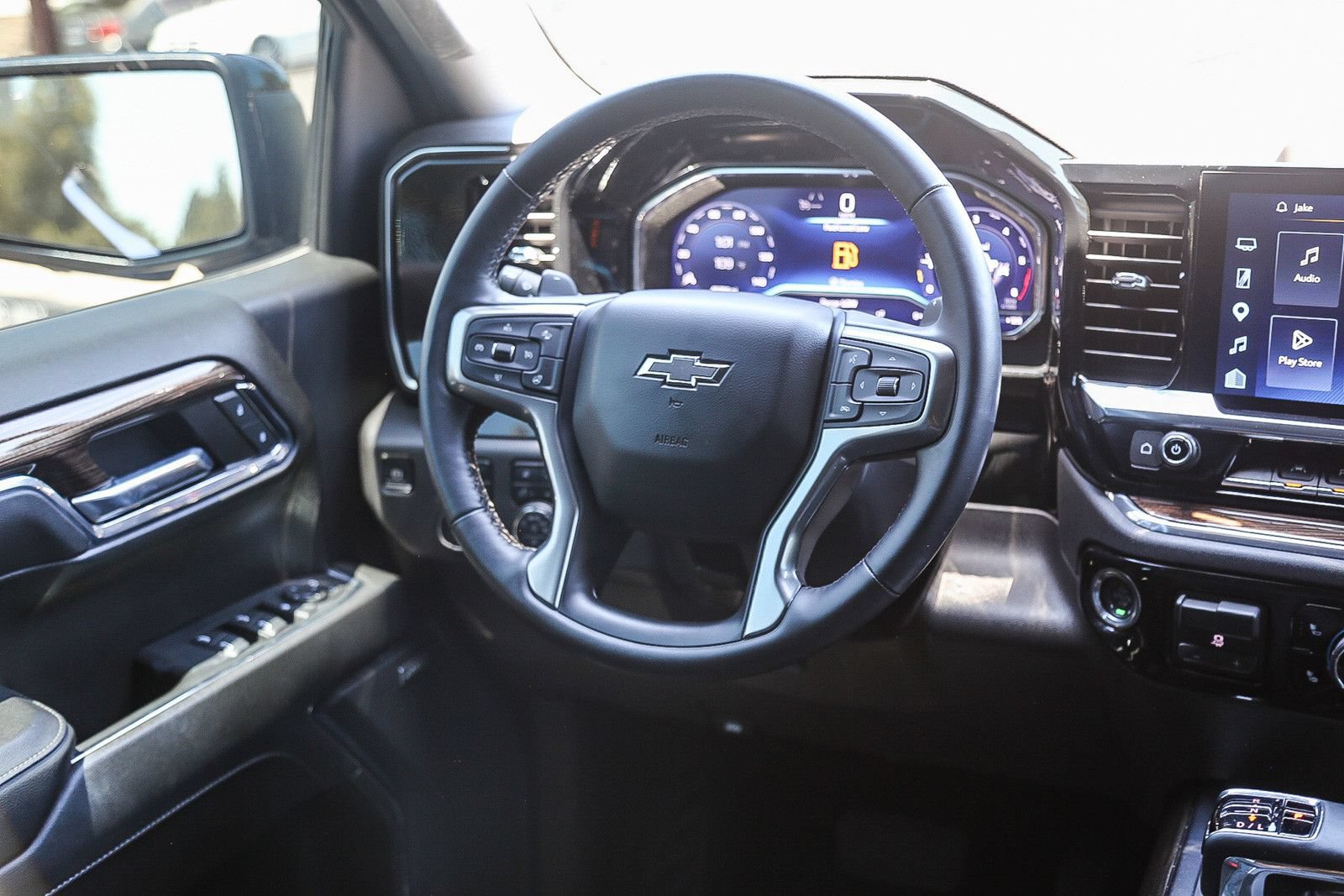 Used 2024 Chevrolet Silverado 1500 LT Trail Boss w/ LT Trail Boss Premium Package AWD/4WD image 13