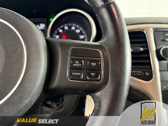 Used 2011 Jeep Grand Cherokee Laredo AWD/4WD image 17
