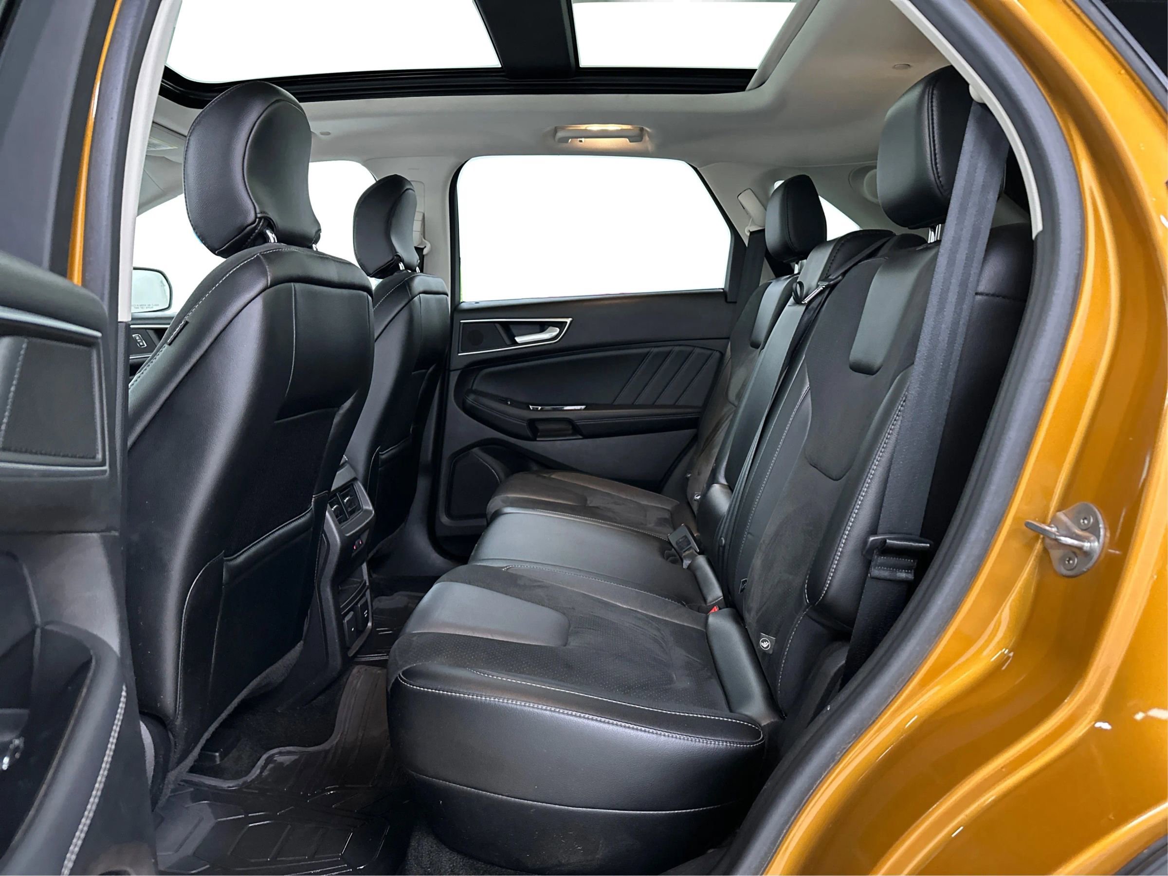 Used 2015 Ford Edge Sport w/ Equipment Group 401A image 10