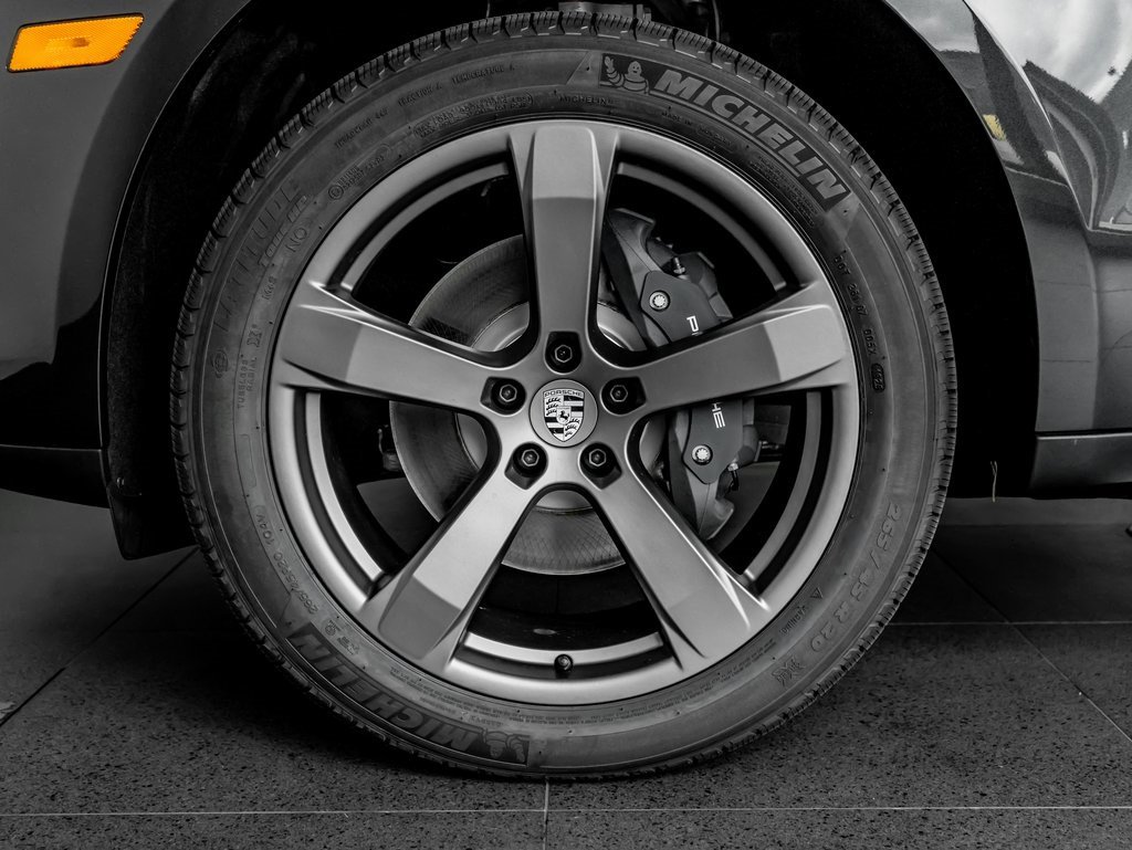 New 2026 Porsche Macan image 11