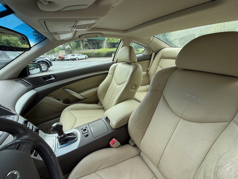 Used 2009 INFINITI G37 x Coupe w/ Premium Pkg AWD/4WD image 14