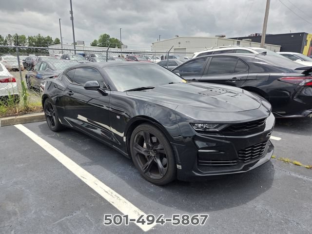 Used 2019 Chevrolet Camaro SS RWD image 3
