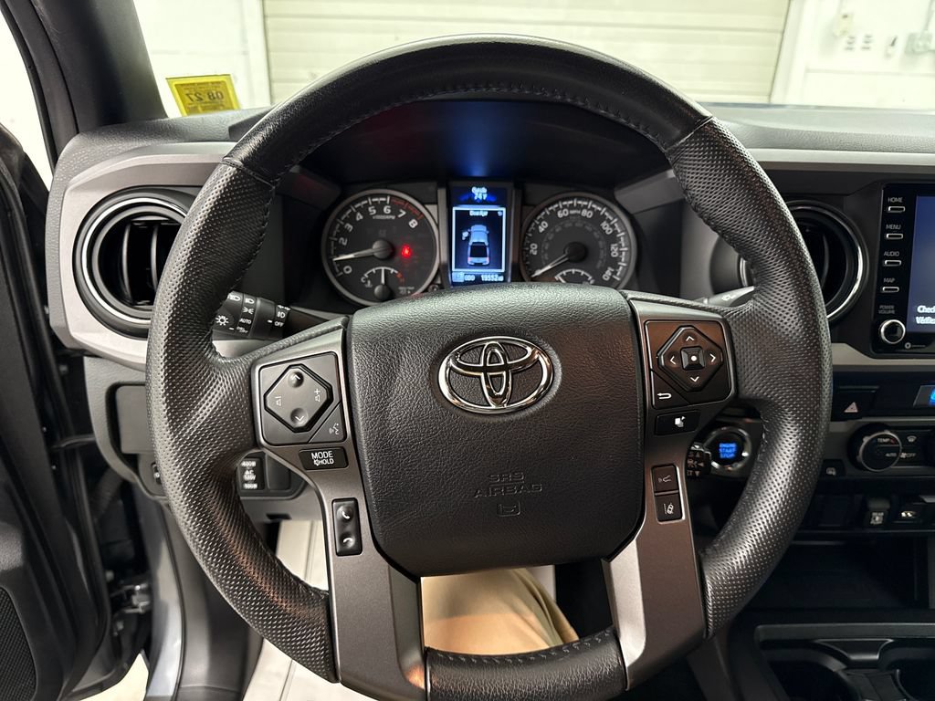 Used 2023 Toyota Tacoma TRD Off-Road AWD/4WD image 15