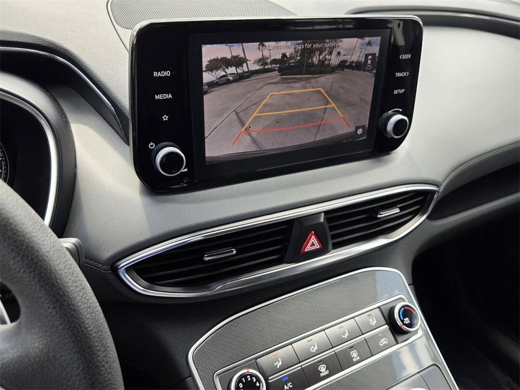 Used 2023 Hyundai Santa Fe SE image 19