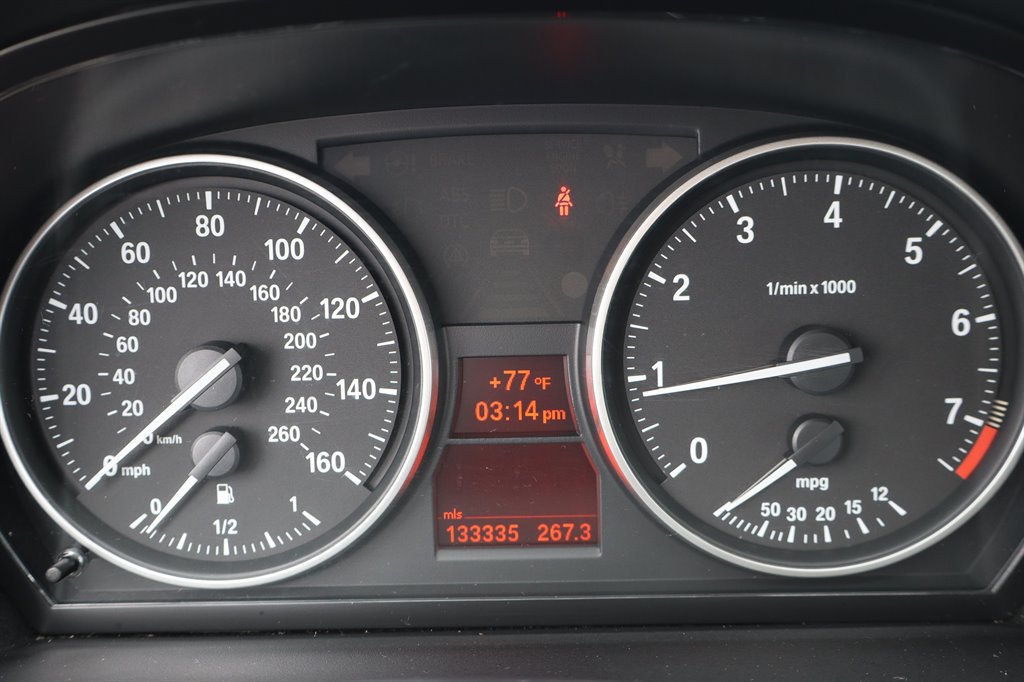 Used 2011 BMW 328i Sedan RWD image 22