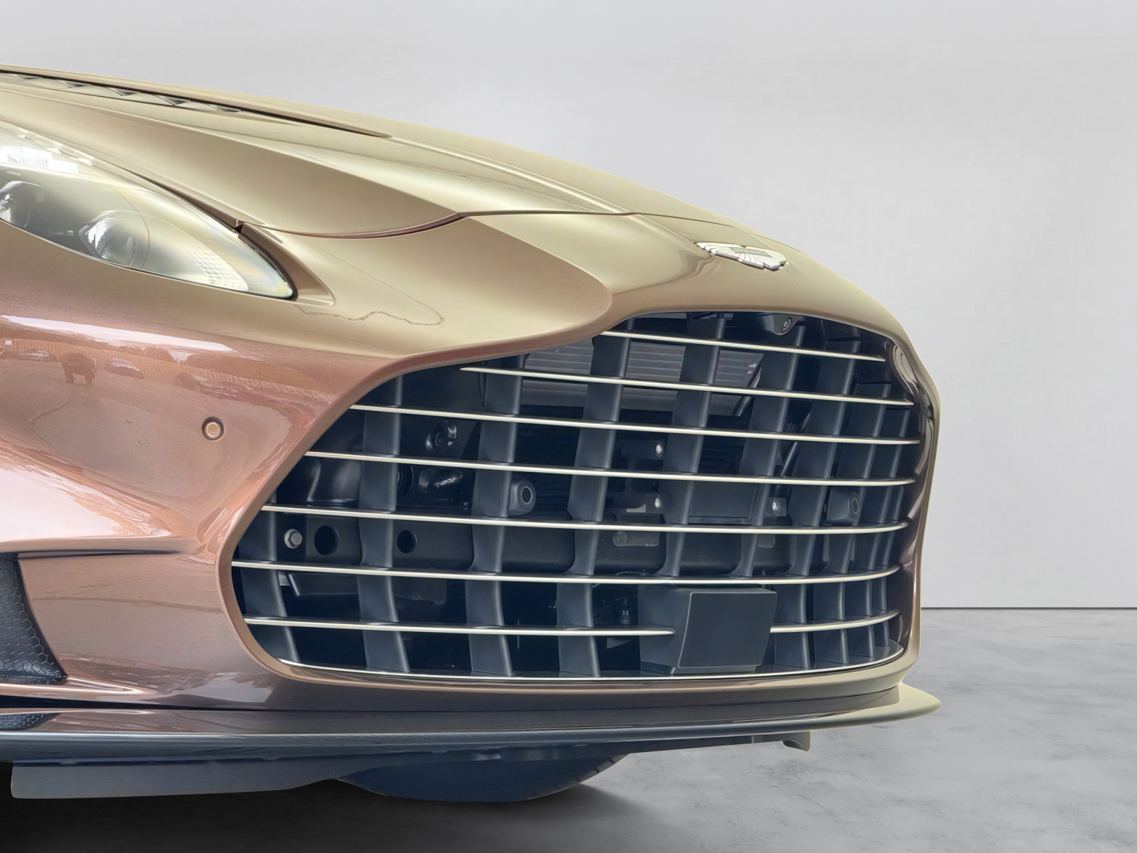 New 2026 Aston Martin Vanquish Convertible RWD image 27