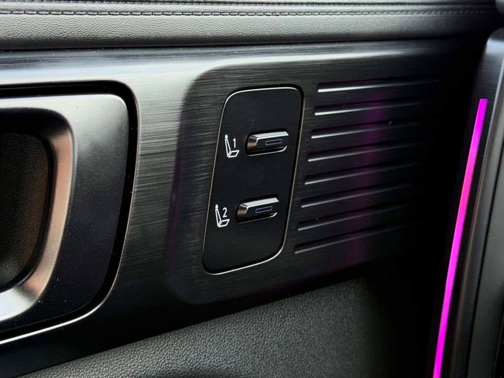 Used 2025 Hyundai Santa Fe Calligraphy image 23