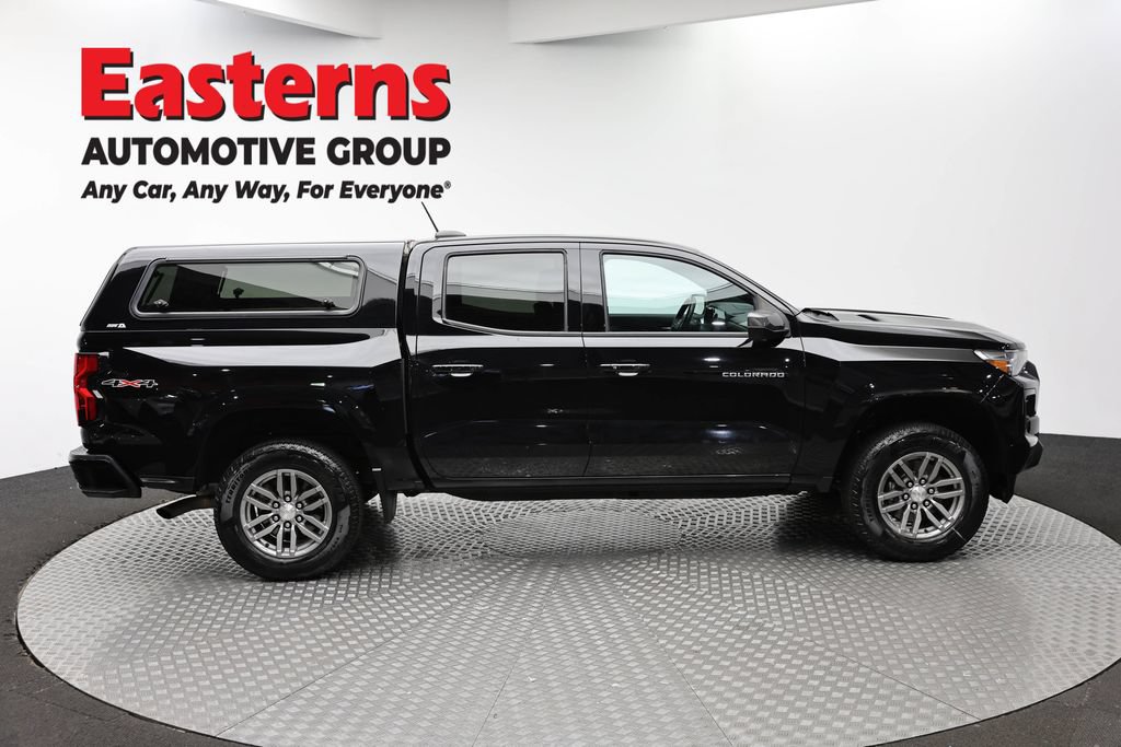 Used 2023 Chevrolet Colorado LT w/ LT Convenience Package AWD/4WD image 4