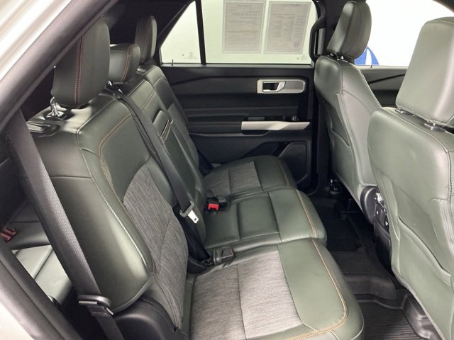 Used 2022 Ford Explorer Timberline w/ Timberline Technology Package image 12