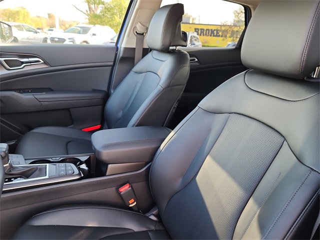 New 2026 Kia Sportage EX image 13