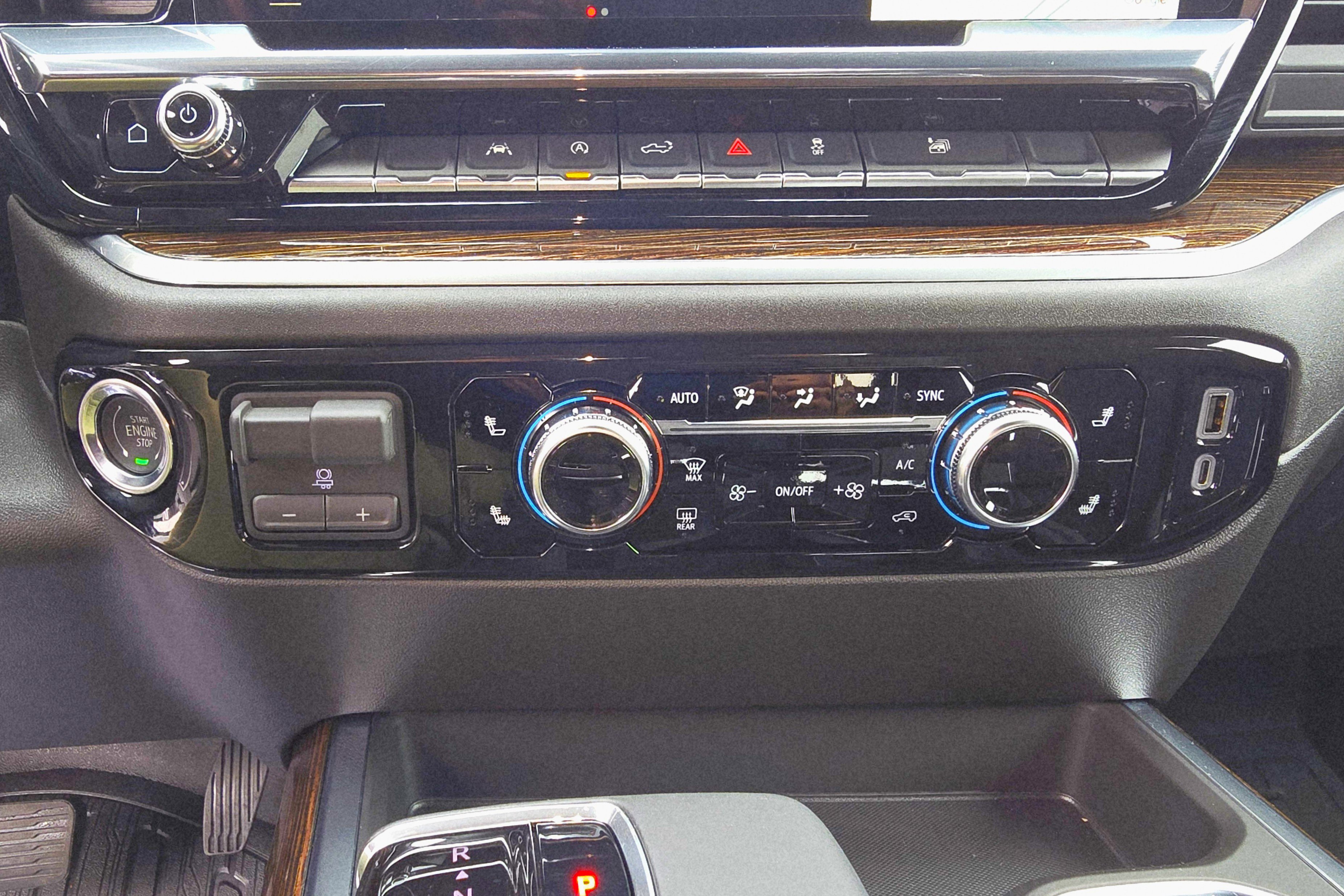 New 2026 GMC Sierra 1500 Elevation w/ Preferred Package image 29