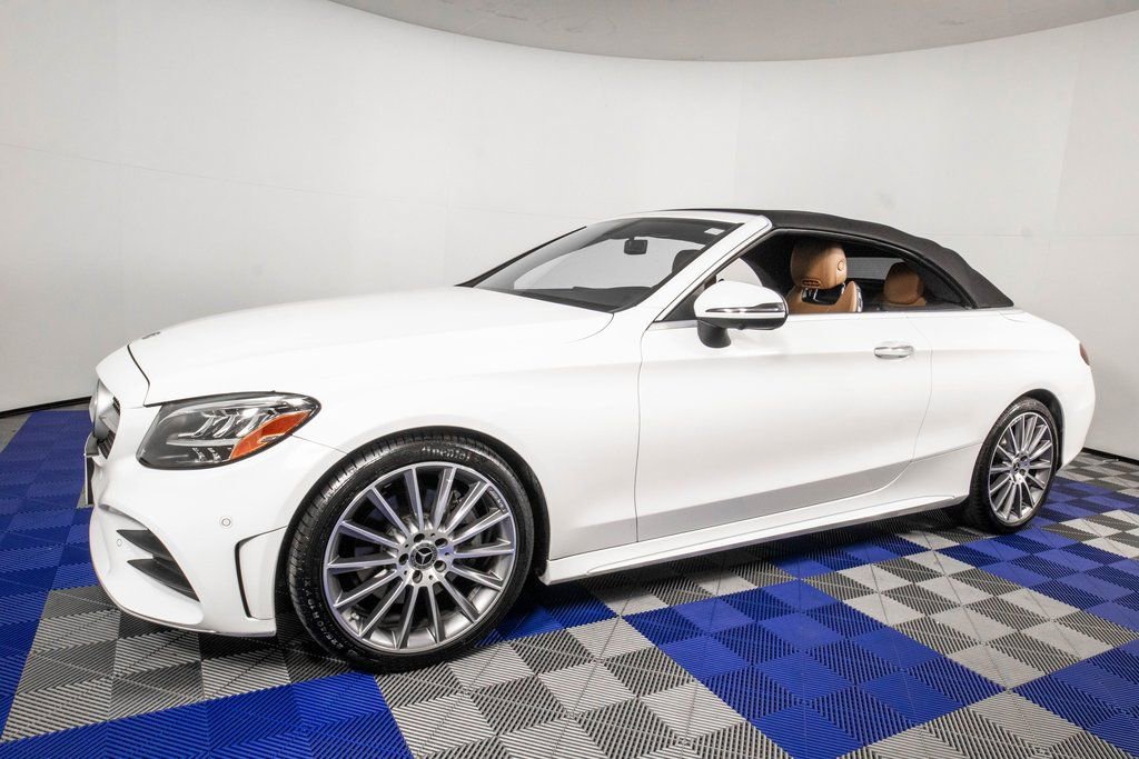 Used 2021 Mercedes-Benz C 300 C 300 image 2