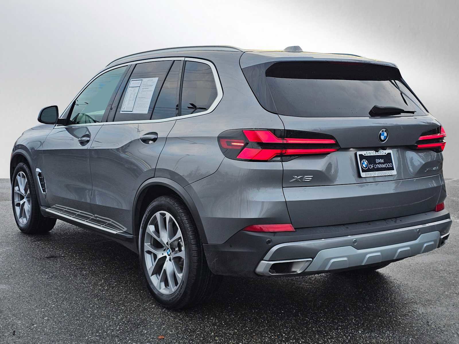Used 2024 BMW X5 xDrive40i image 5