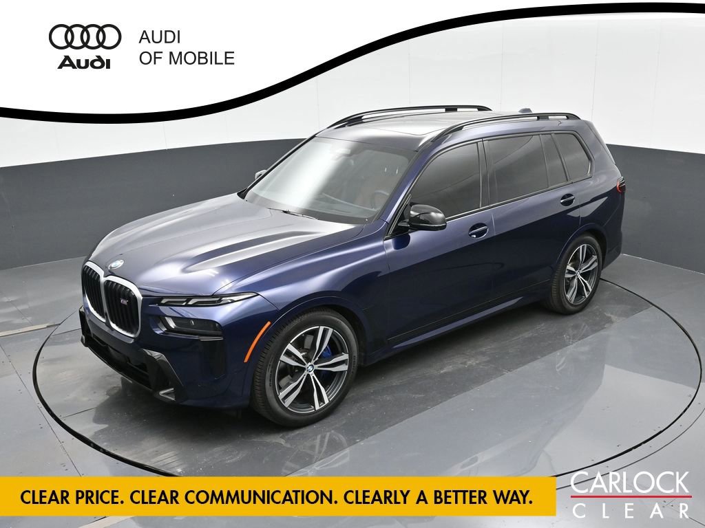 Used 2023 BMW X7 M60i image 28