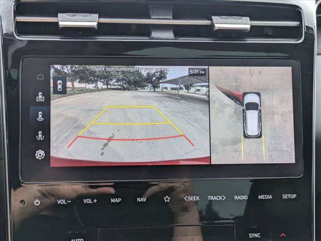 Used 2023 Hyundai Tucson Limited FWD image 13
