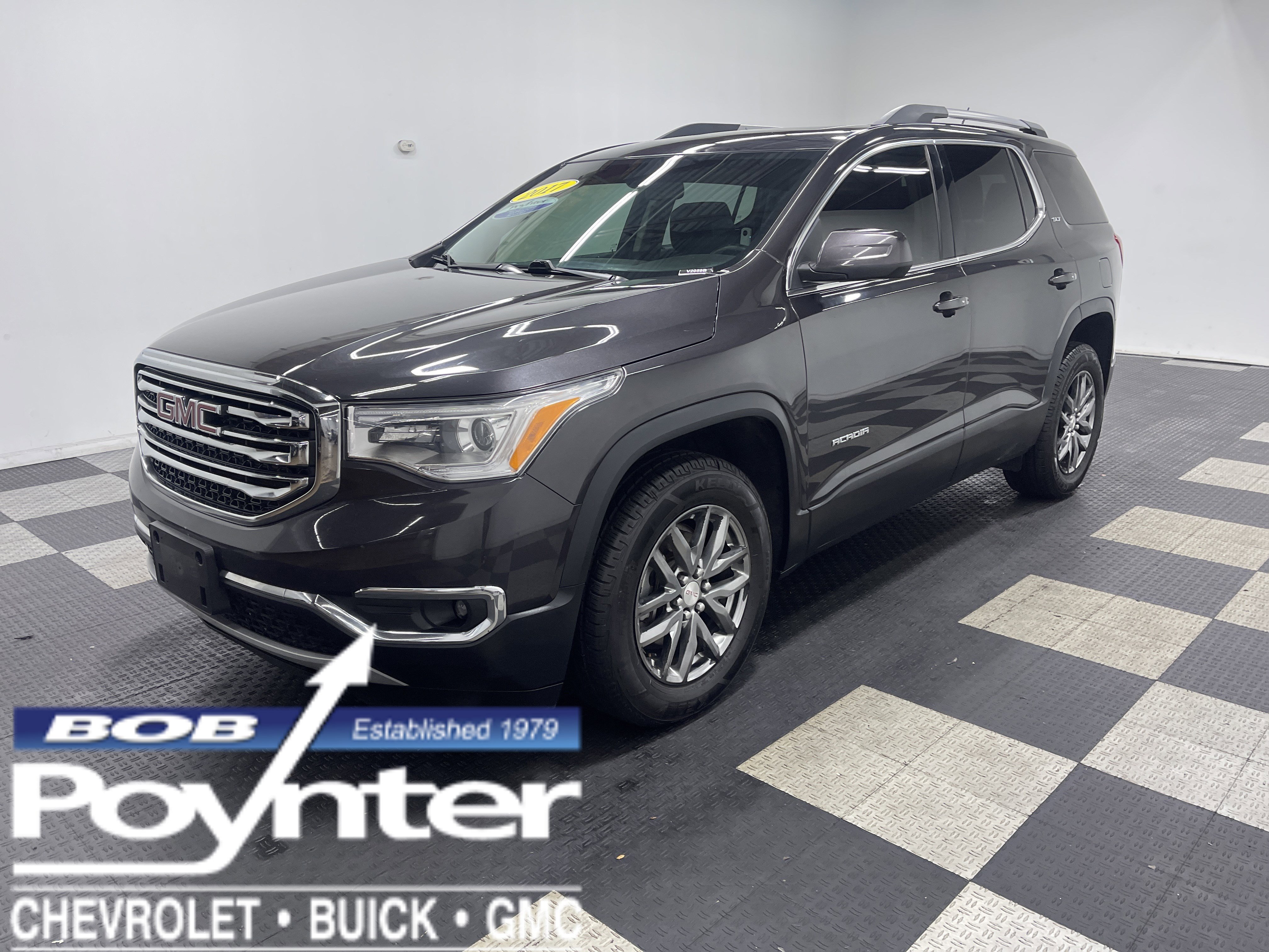 Used 2017 GMC Acadia SLT