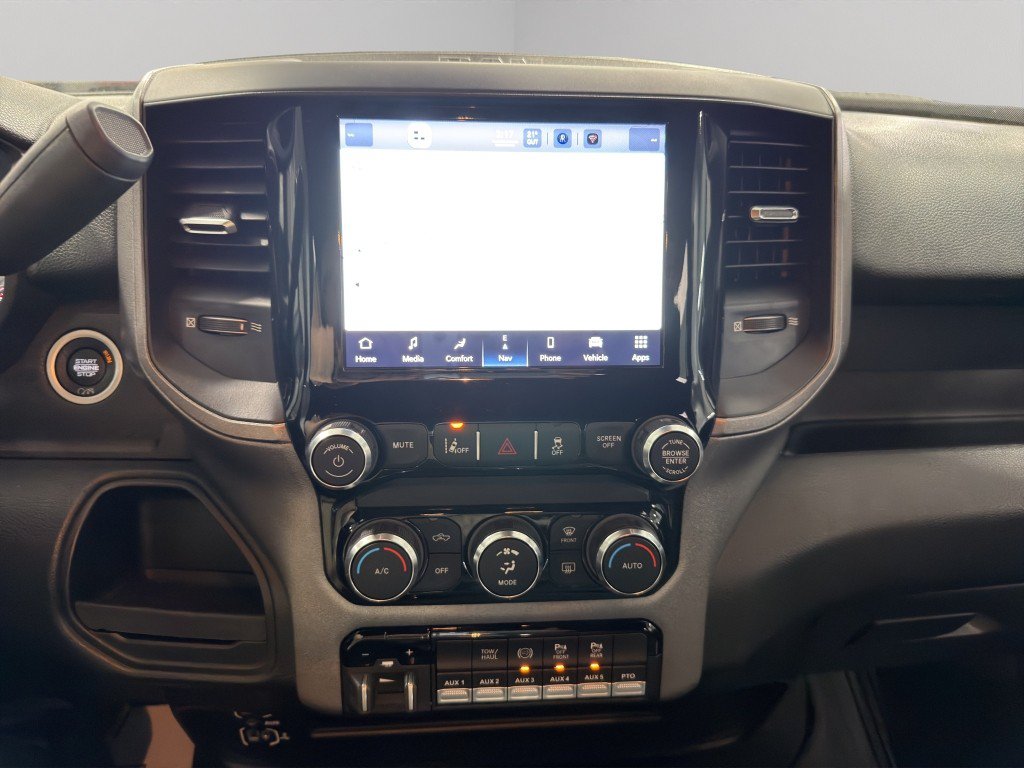 Used 2022 RAM 4500 Tradesman w/ Safety Group RWD image 26