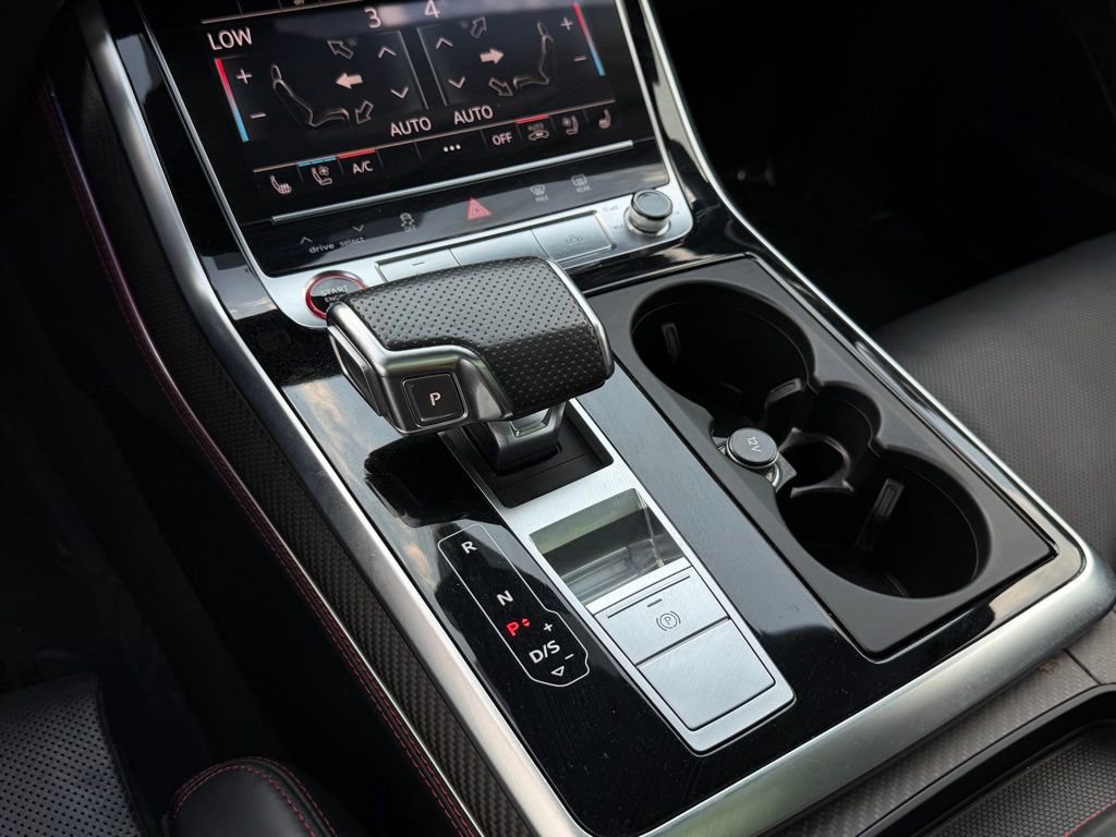 Used 2022 Audi RS Q8 w/ Carbon Optic Package AWD/4WD image 23