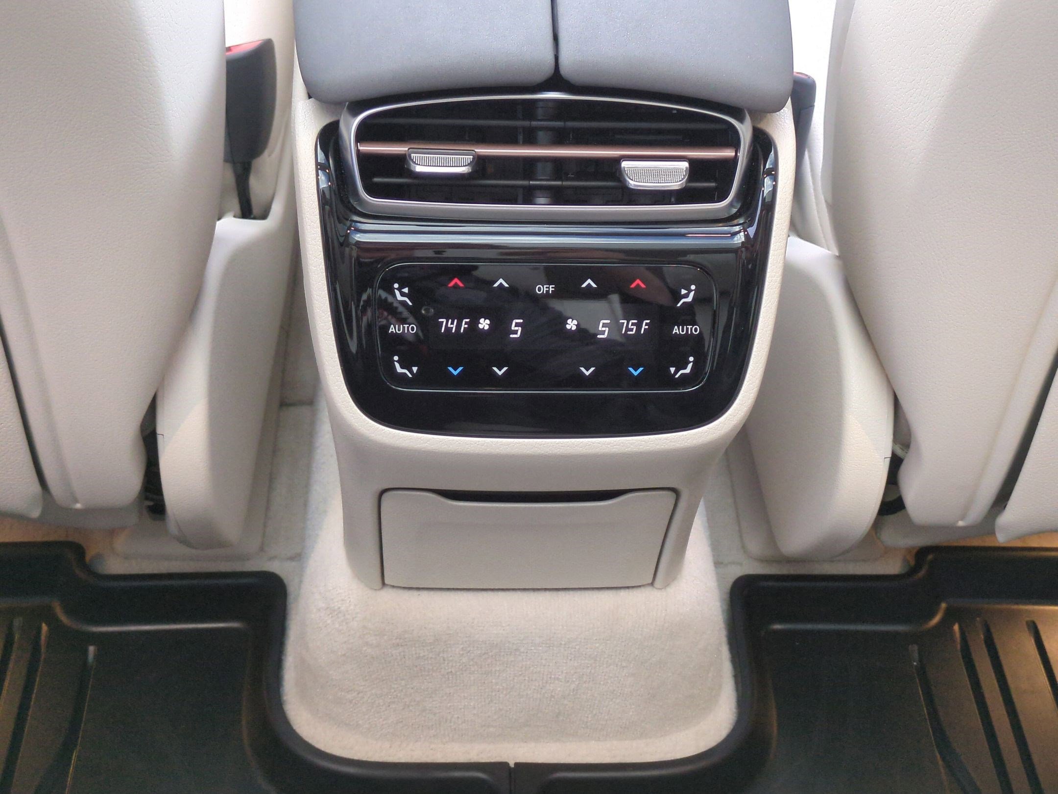 Used 2023 Mercedes-Benz EQS 450+ 4MATIC SUV image 25