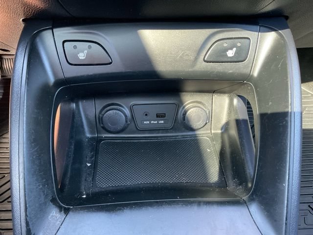 Used 2011 Hyundai Tucson Limited w/ Premium Pkg 3 FWD image 29