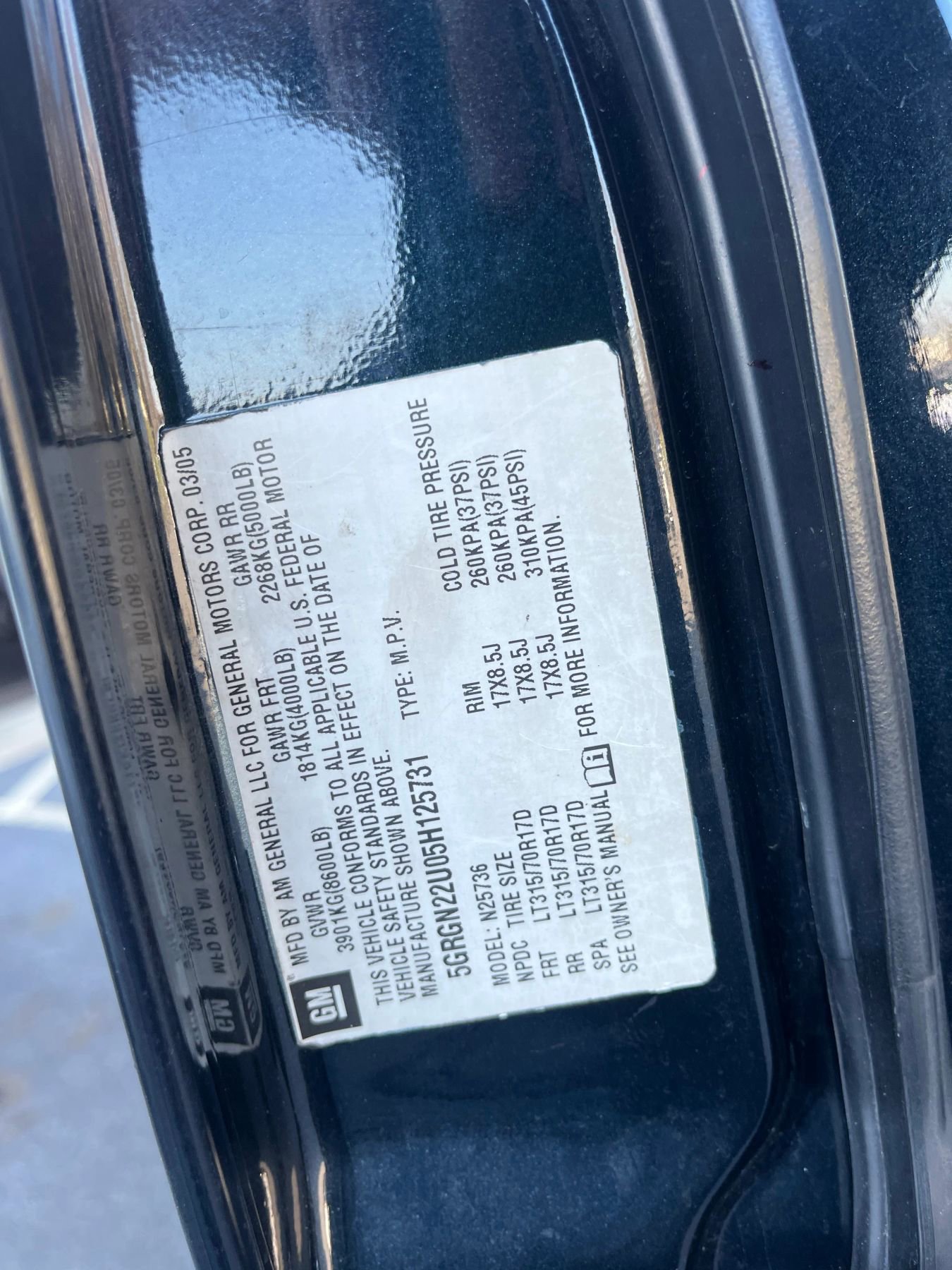 Used 2005 HUMMER H2 SUT w/ Preferred Equipment Group image 32