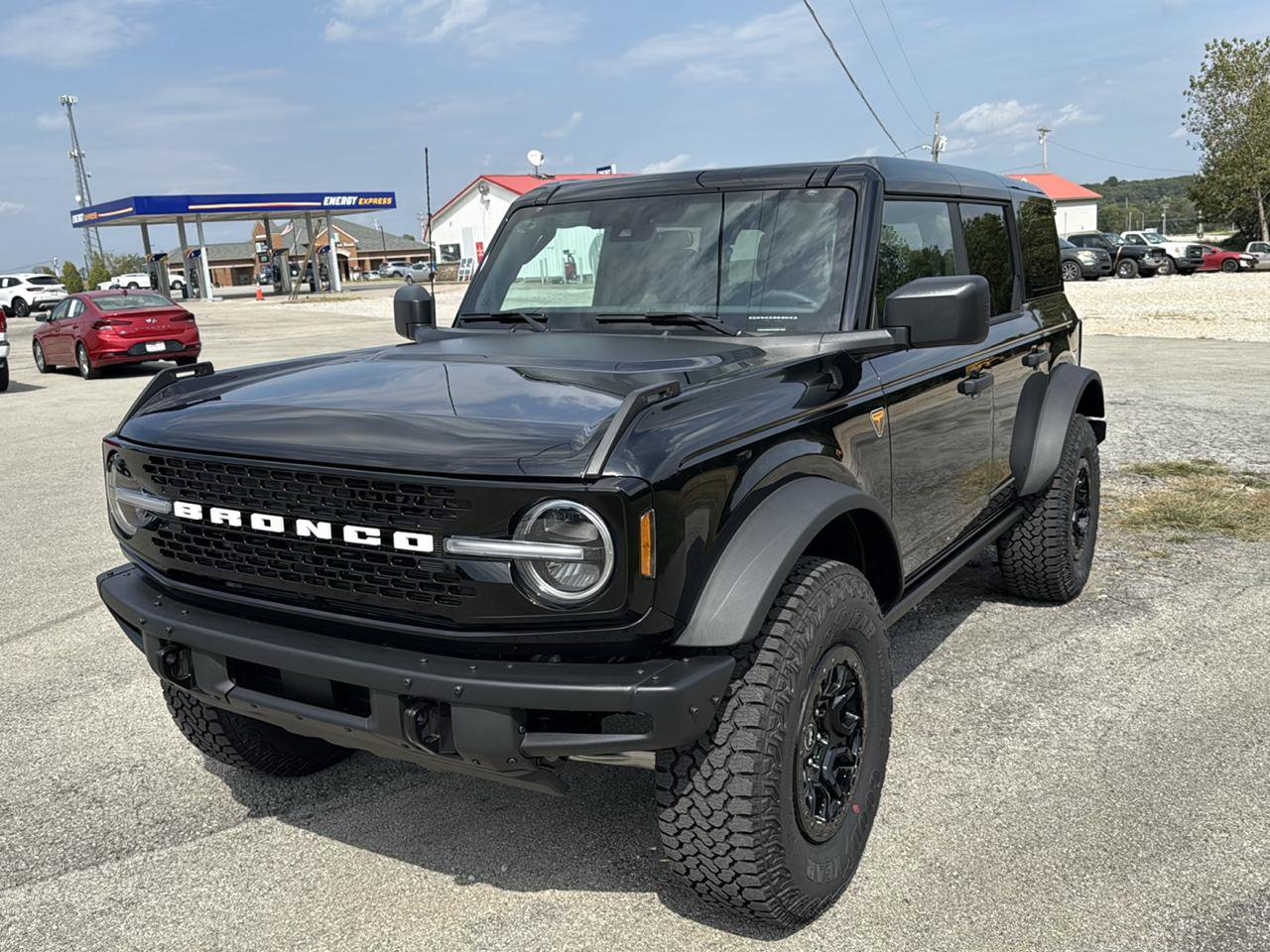 New 2026 Ford Bronco Badlands w/ Sasquatch Package