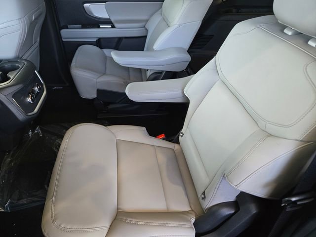 New 2026 Ford Expedition Max Active image 12