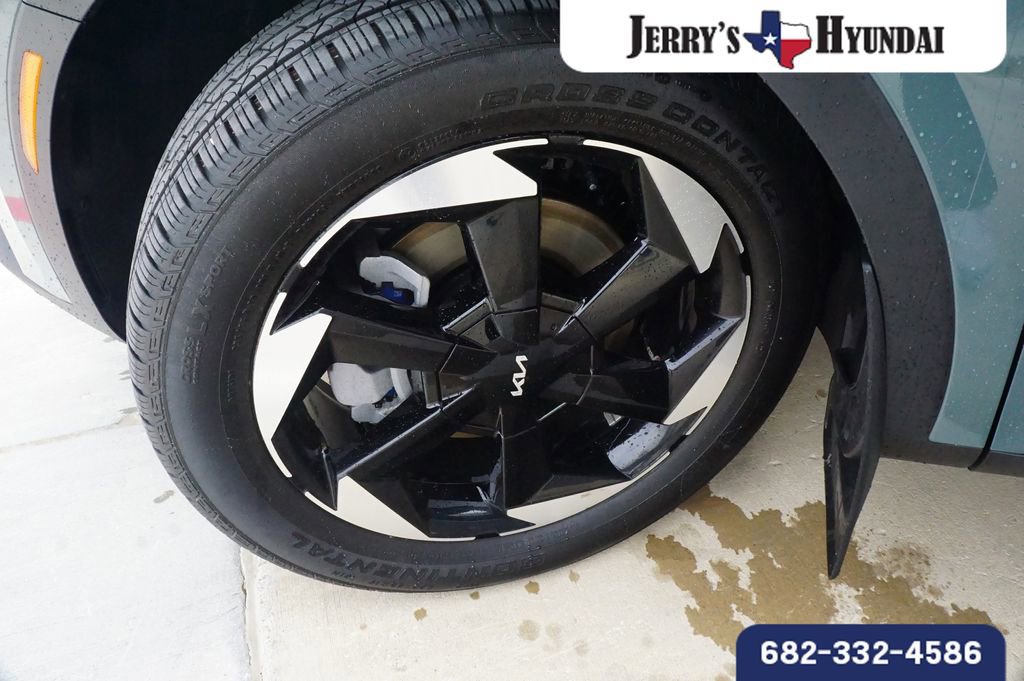 Used 2025 Kia Sorento EX image 9