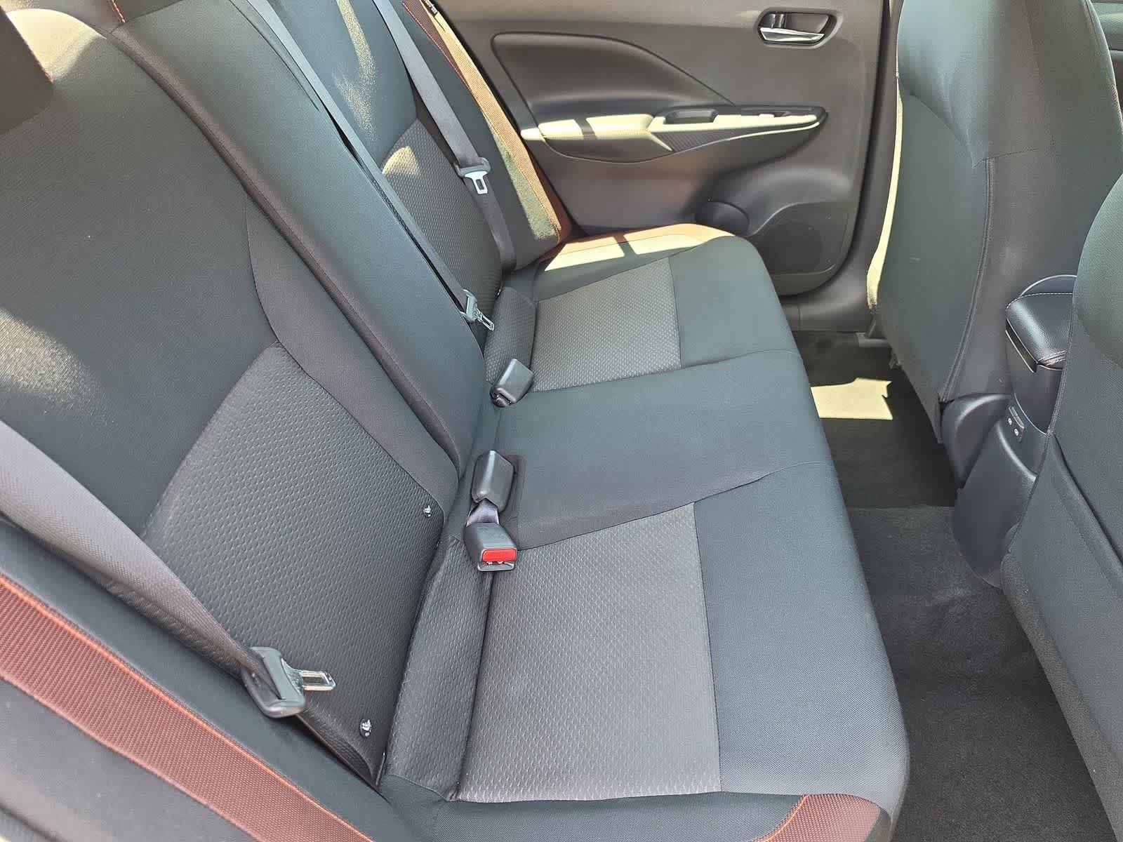 Used 2020 Nissan Versa SR FWD image 17
