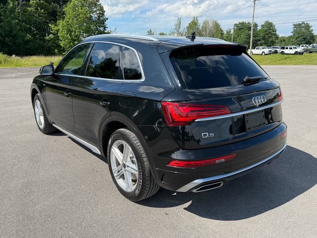 Used 2021 Audi Q5 e Premium AWD/4WD image 3