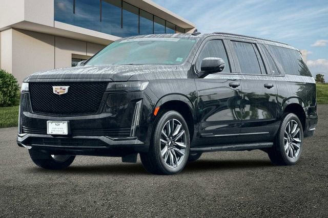 Certified 2024 Cadillac Escalade ESV Sport image 8