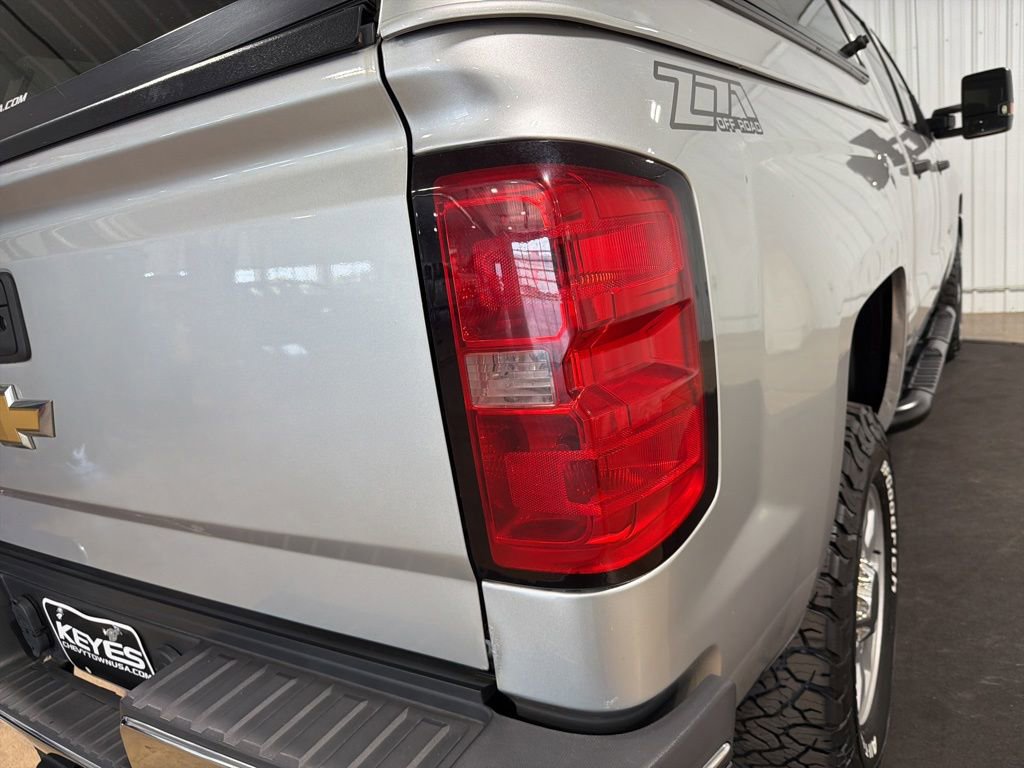 Used 2017 Chevrolet Silverado 2500 W/T w/ WT Fleet Convenience Package AWD/4WD image 16