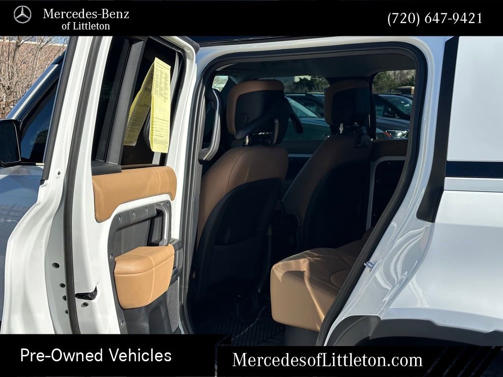 Used 2025 Land Rover Defender 110 S image 16