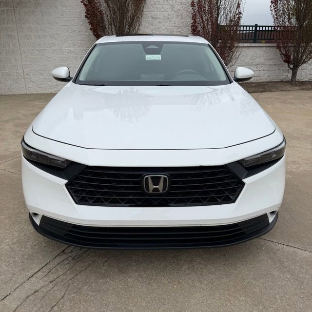 Used 2023 Honda Accord EX image 8