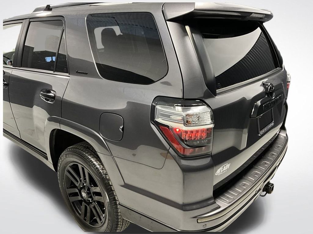 Used 2020 Toyota 4Runner Limited image 9