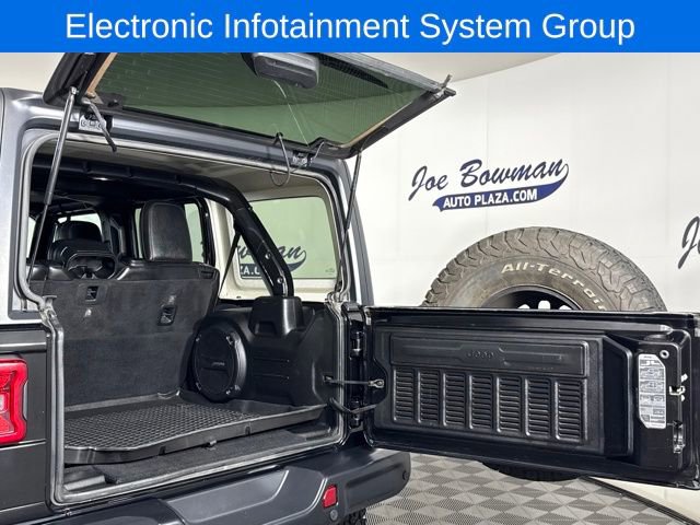 Used 2018 Jeep Wrangler Unlimited Rubicon image 15