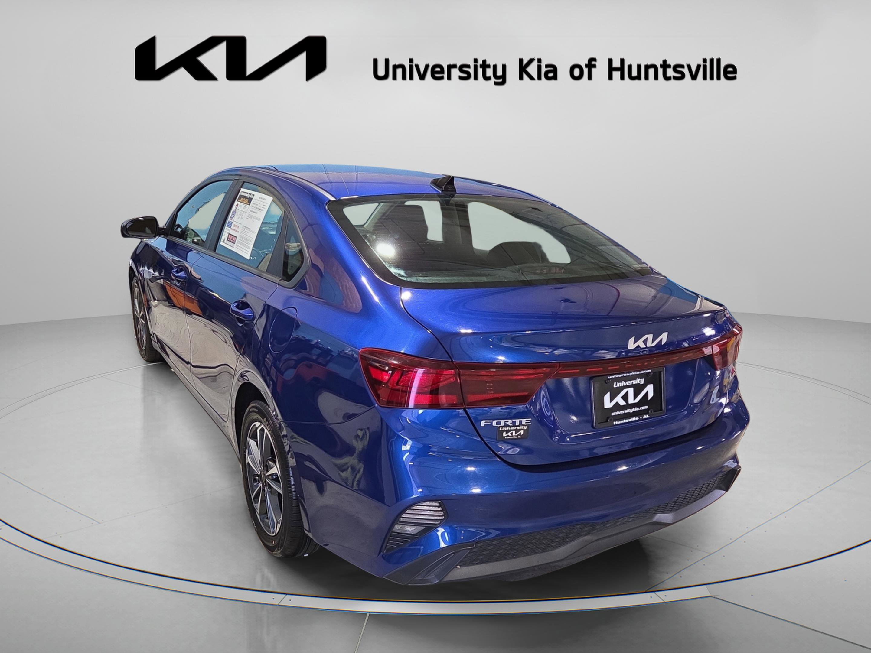 Used 2024 Kia Forte LXS image 4