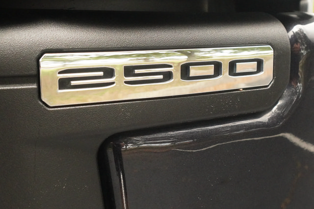 Used 2024 GMC Sierra 2500 Denali w/ Denali Reserve Package AWD/4WD image 52