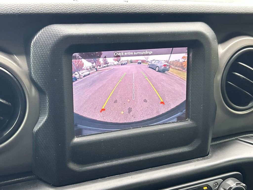 Used 2020 Jeep Wrangler Unlimited Sport image 25