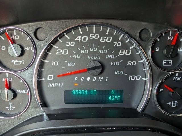 Used 2018 Chevrolet Express 3500 LT w/ LT Preferred Equipment Group image 10