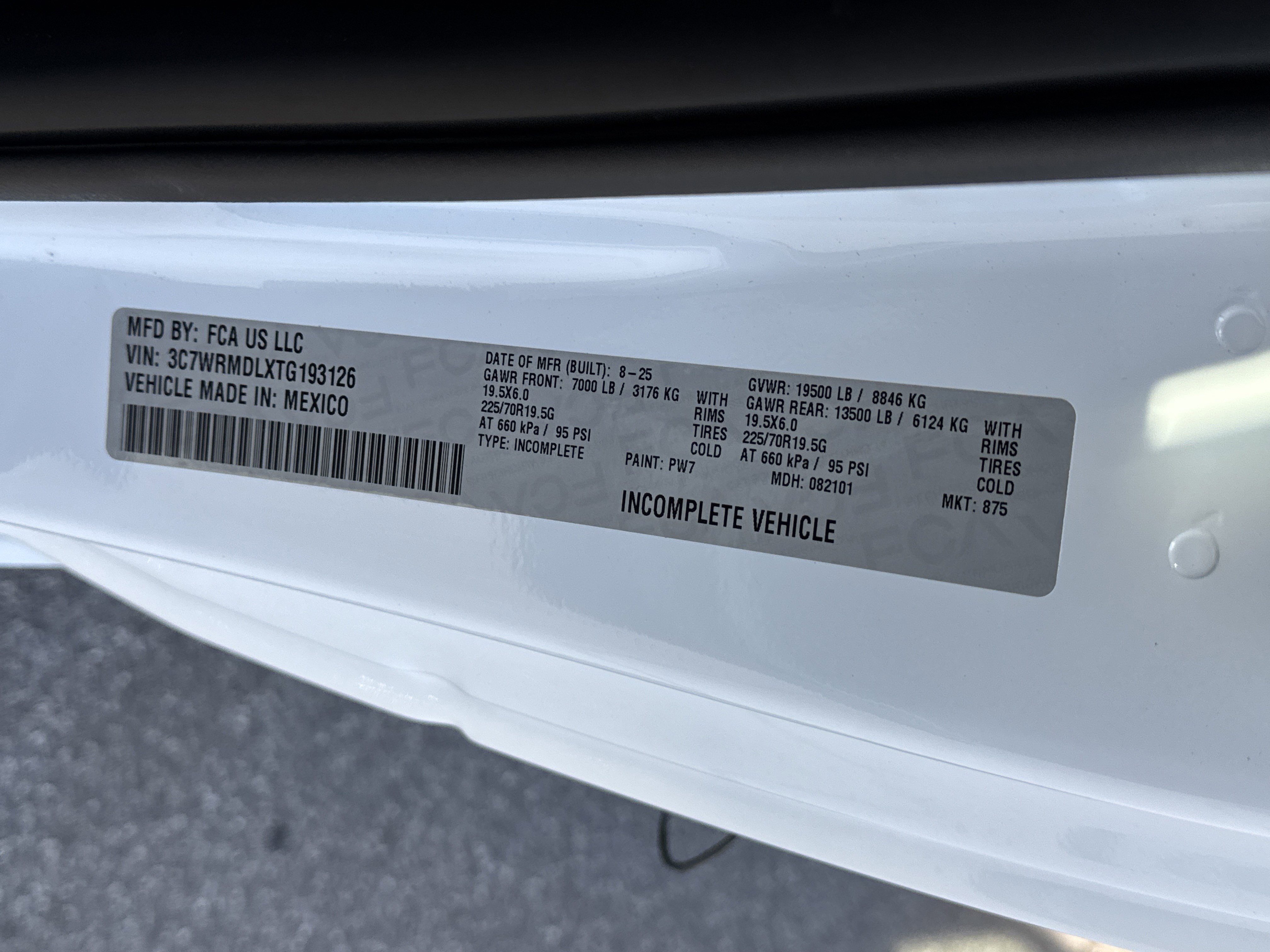 New 2026 RAM 5500 Tradesman image 32