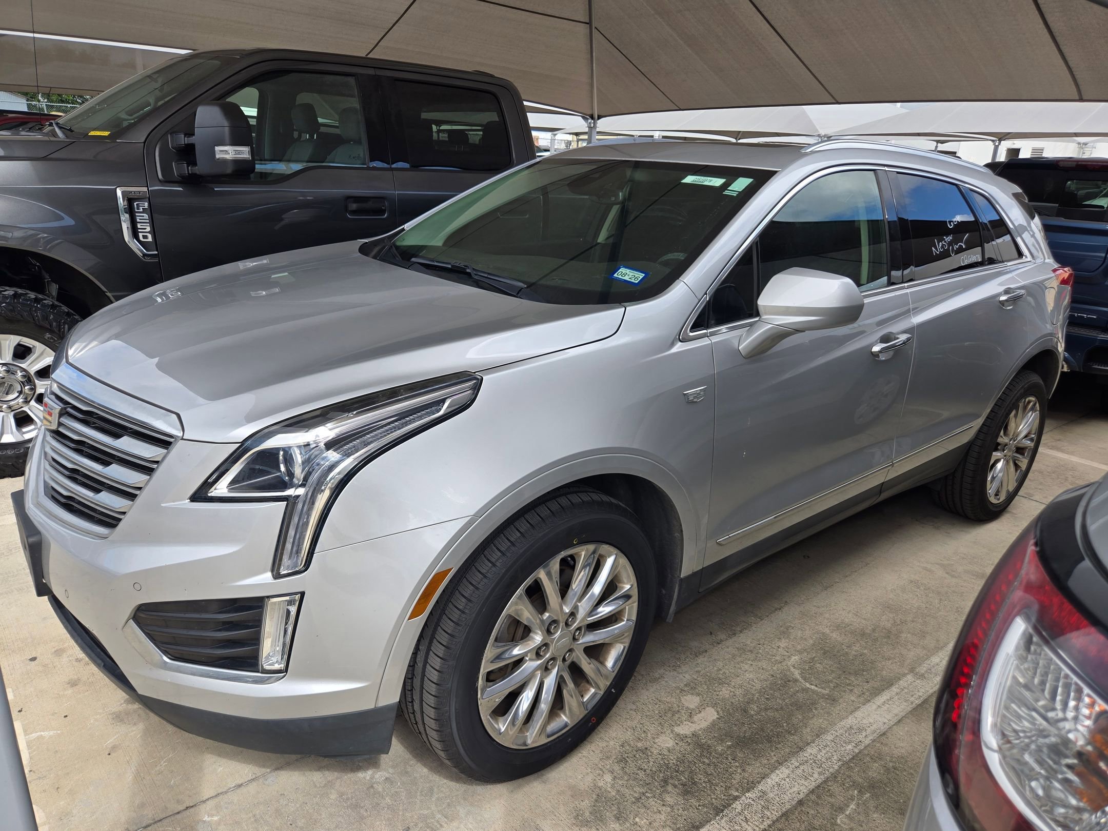 Used 2019 Cadillac XT5 Luxury FWD image 4