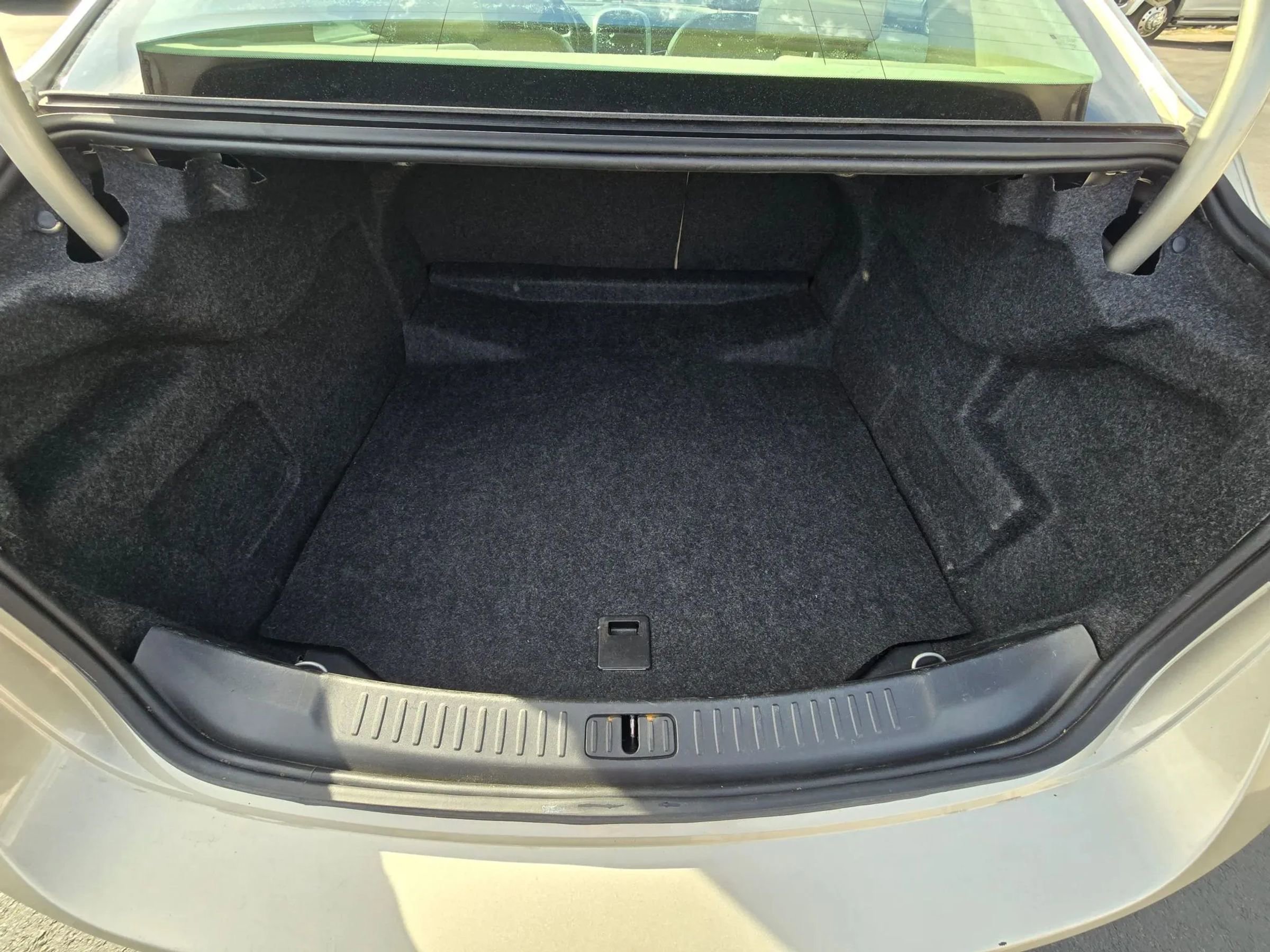 Used 2015 Chevrolet Malibu LT FWD image 15