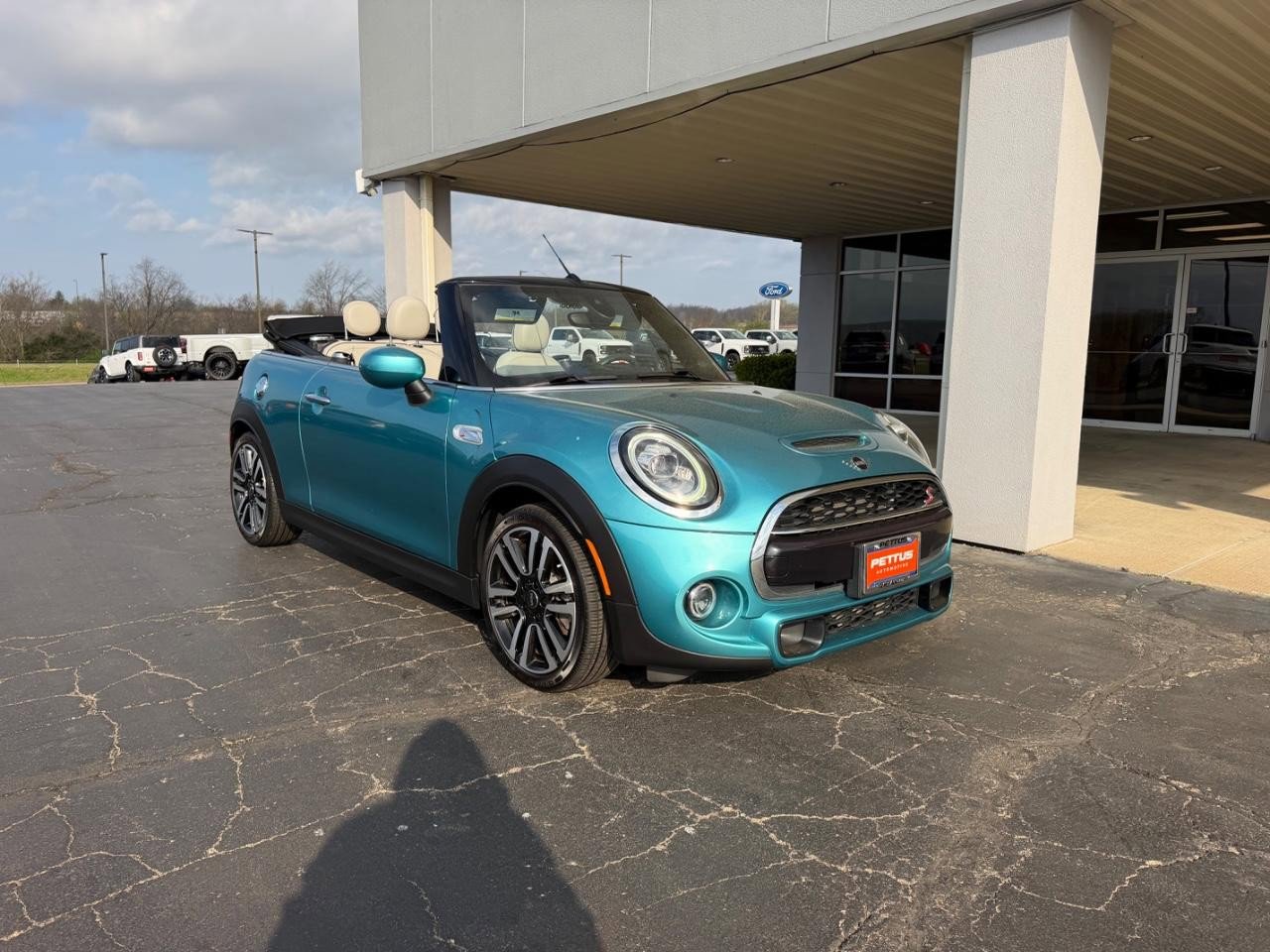 Used 2021 MINI Cooper S w/ Signature Upholstery Package FWD image 16