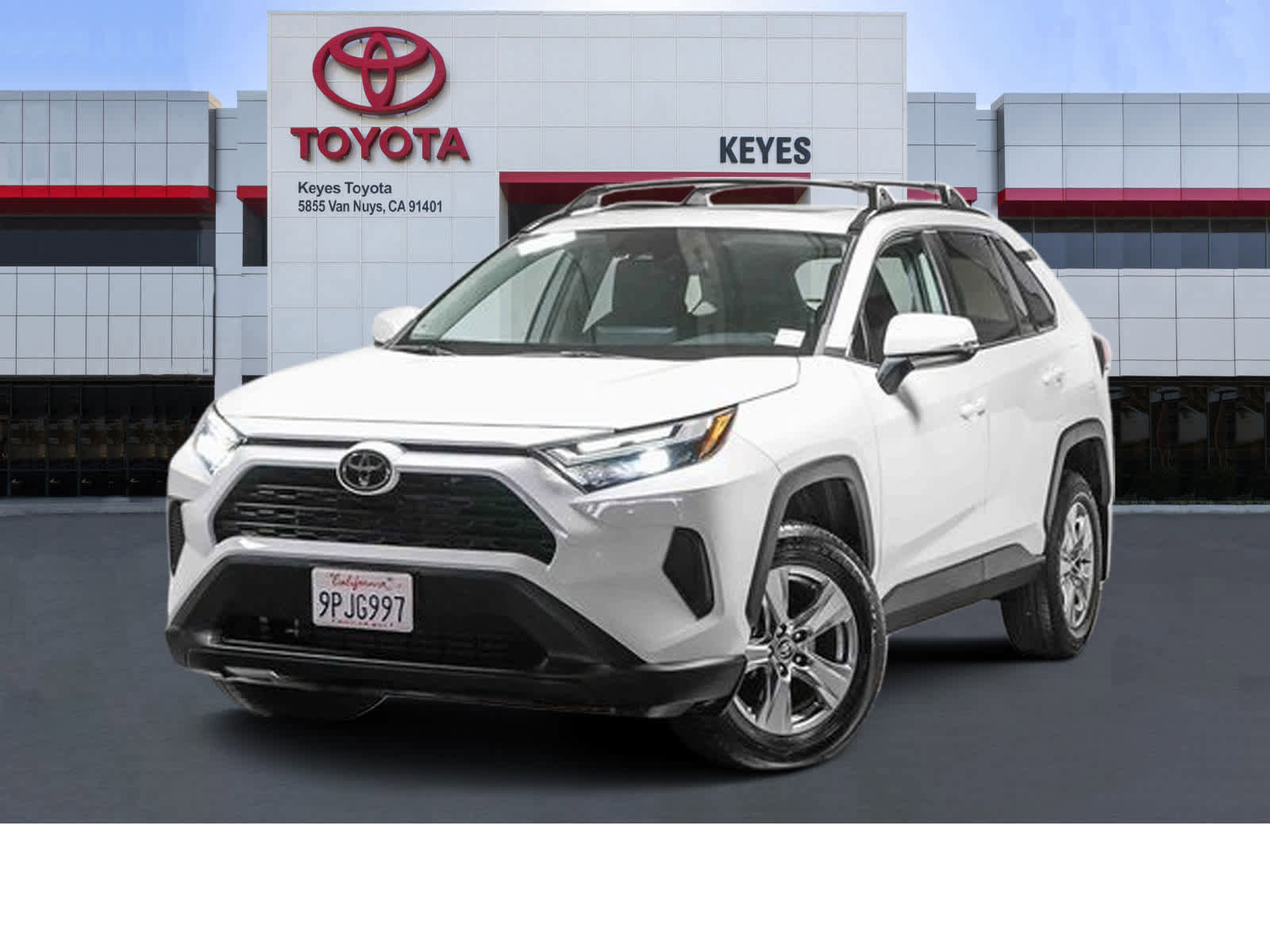 Certified 2023 Toyota RAV4 XLE w/ Convenience Package image 1
