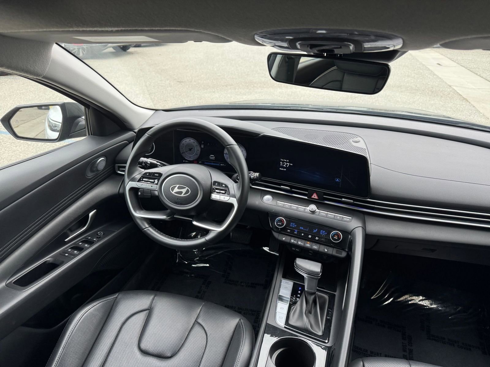 Used 2025 Hyundai Elantra Limited FWD image 37