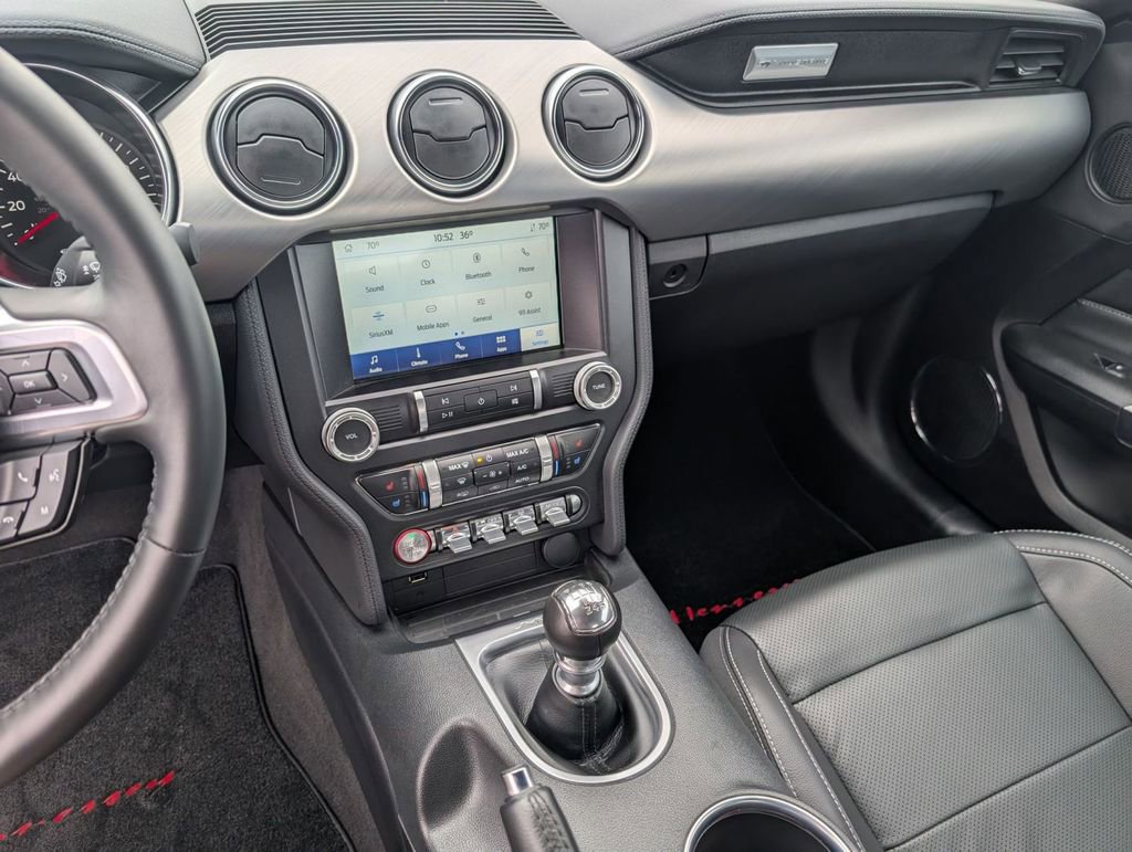 Used 2022 Ford Mustang GT Premium RWD image 4