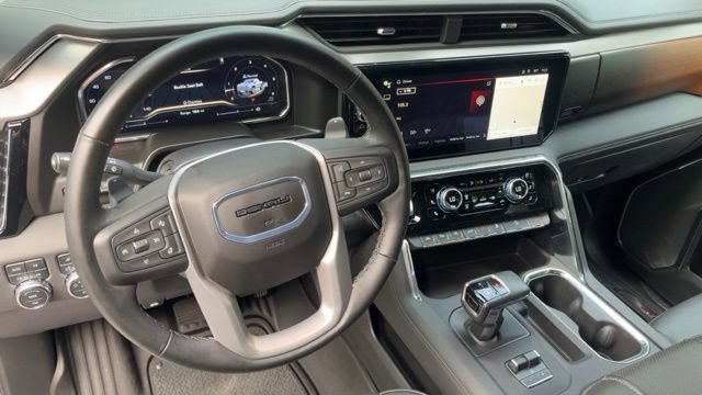 Used 2025 GMC Sierra 1500 Denali w/ Denali Reserve Package AWD/4WD image 6