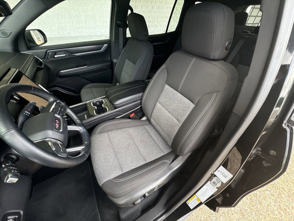 Certified 2025 GMC Acadia Elevation image 19