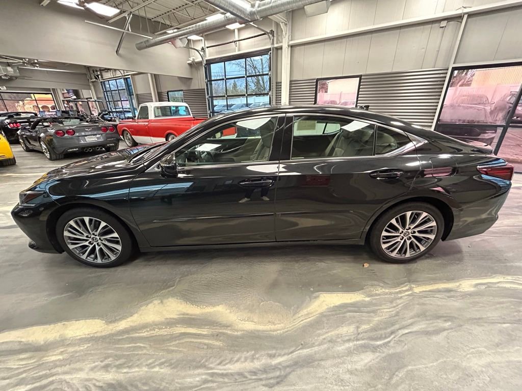 Used 2019 Lexus ES 350 w/ Premium Package image 33